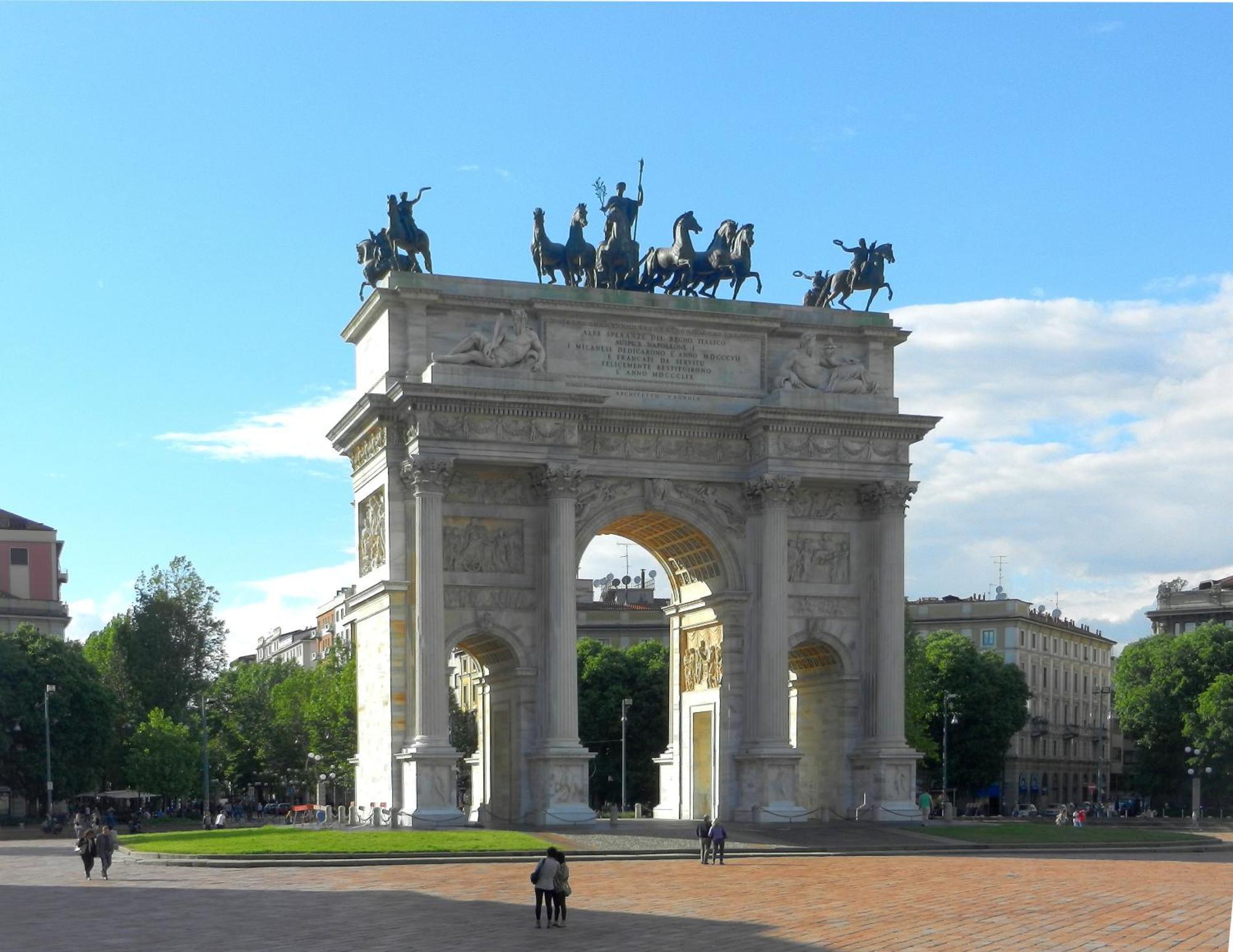 Апартаменти Arco Della Pace Corso Sempione - Exceptional Location Мілан Екстер'єр фото